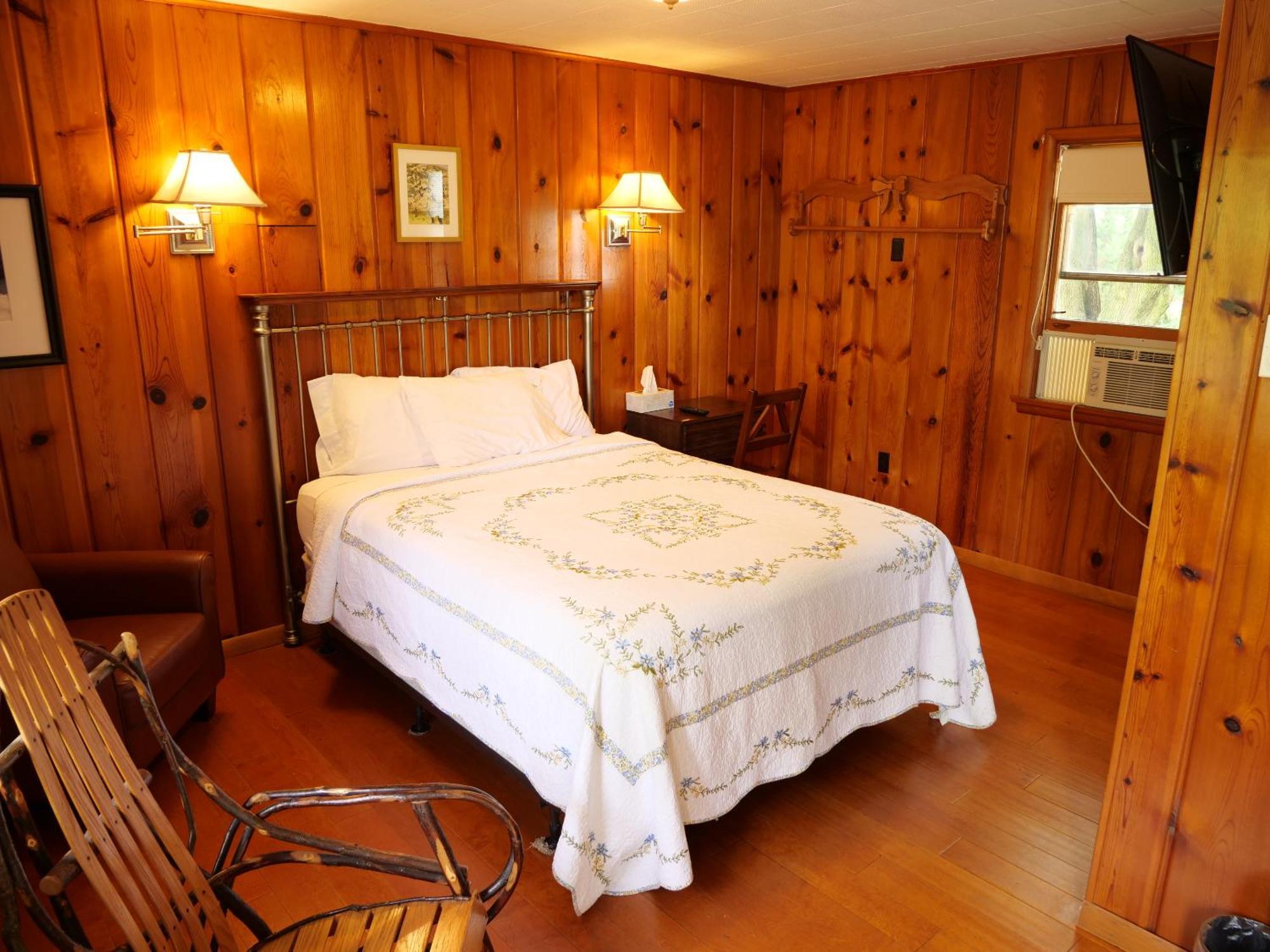 Ludington Blue Spruce Inn Oda fotoğraf