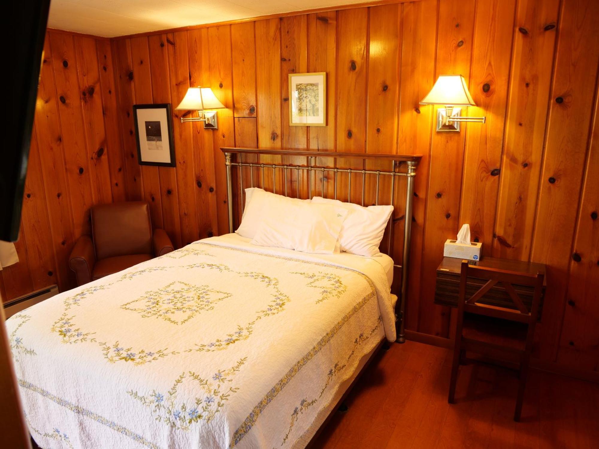 Ludington Blue Spruce Inn Oda fotoğraf